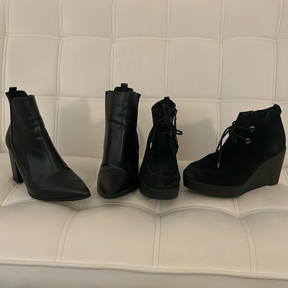 Lot of 2 booties